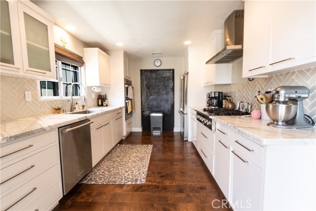 Beautfully remodeled kitchen