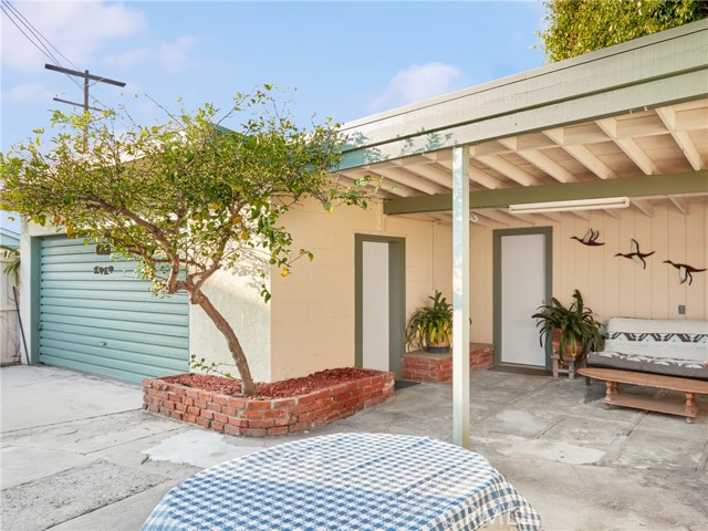 3 Bed Home for Sale in Hawthorne, California