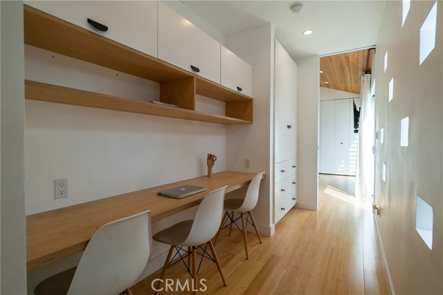 2511 Alvord Lane, Redondo Beach, California 90278, 3 Bedrooms Bedrooms, ,3 BathroomsBathrooms,Residential,Sold,Alvord,SB20062020