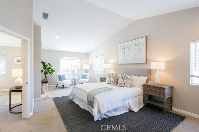 Huge Master Bedroom with sitting area
