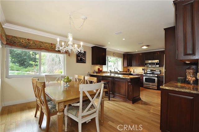 28742 Crestridge Road, Rancho Palos Verdes, California 90275, 4 Bedrooms Bedrooms, ,2 BathroomsBathrooms,Residential,Sold,Crestridge,PV19024409