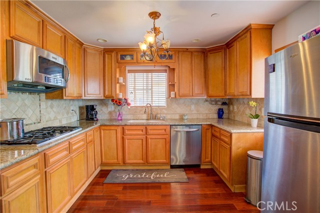 2421 Ruhland Avenue, Redondo Beach, California 90278, 3 Bedrooms Bedrooms, ,2 BathroomsBathrooms,Residential,Sold,Ruhland,WS20222720