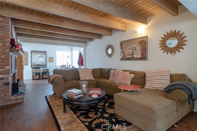 1326 Owosso Avenue, Hermosa Beach, California 90254, 4 Bedrooms Bedrooms, ,3 BathroomsBathrooms,Residential,Sold,Owosso,SB18170594