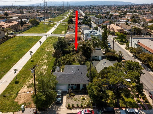 2502 Graham Avenue, Redondo Beach, California 90278, 3 Bedrooms Bedrooms, ,1 BathroomBathrooms,Residential,Sold,Graham,SB19074214