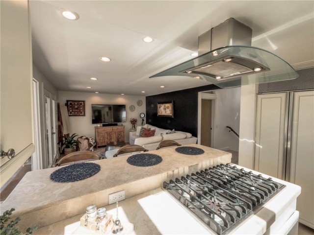 18 Ranchview Road, Rolling Hills Estates, California 90274, 3 Bedrooms Bedrooms, ,2 BathroomsBathrooms,Residential,Sold,Ranchview,PV21166357