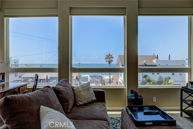 84 Manhattan Avenue, Manhattan Beach, California 90266, 3 Bedrooms Bedrooms, ,3 BathroomsBathrooms,Residential,Sold,Manhattan,SB21020402