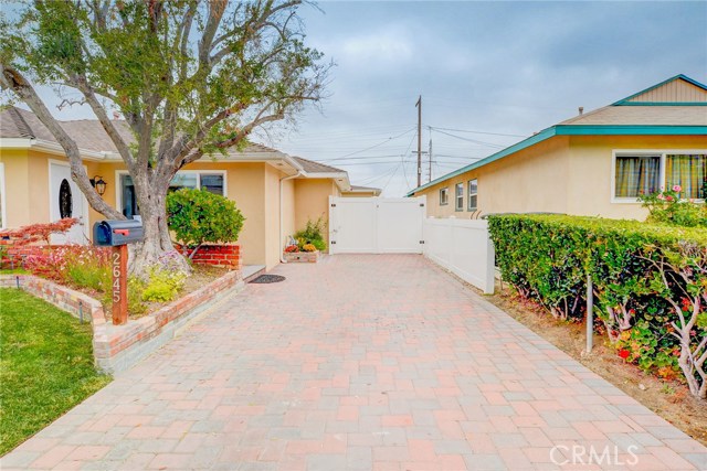2645 Dalemead Street, Torrance, California 90505, 3 Bedrooms Bedrooms, ,2 BathroomsBathrooms,Residential,Sold,Dalemead,SB17151571 2645 Dalemead Street, Torrance, California 90505, 3 Bedrooms Bedrooms, ,2 BathroomsBathrooms,Residential,Sold,Dalemead,SB17151571