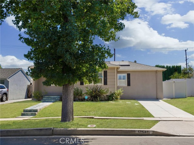 3 Bed Home for Sale in Encino, California