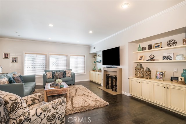 1917 Bataan Road, Redondo Beach, California 90278, 4 Bedrooms Bedrooms, ,1 BathroomBathrooms,Residential,Sold,Bataan,SB18045811