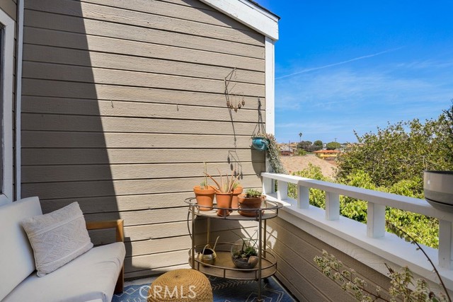 1924 Mathews Avenue, Redondo Beach, California 90278, 3 Bedrooms Bedrooms, ,2 BathroomsBathrooms,Residential,Sold,Mathews,SB21069935