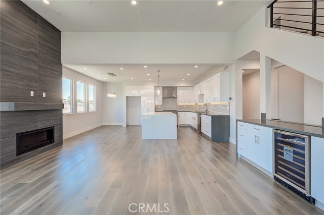 1807 Green Lane, Redondo Beach, California 90278, 5 Bedrooms Bedrooms, ,5 BathroomsBathrooms,Residential,Sold,Green,PV19214279