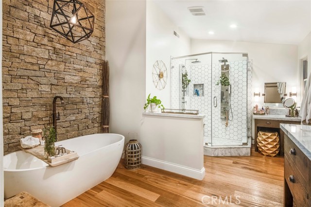 17 Seahurst Road, Rolling Hills Estates, California 90274, 5 Bedrooms Bedrooms, ,5 BathroomsBathrooms,Residential,Sold,Seahurst,PV20141601