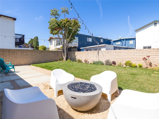 1015 2nd Street, Hermosa Beach, California 90254, 3 Bedrooms Bedrooms, ,2 BathroomsBathrooms,Residential,Sold,2nd,SB21062266