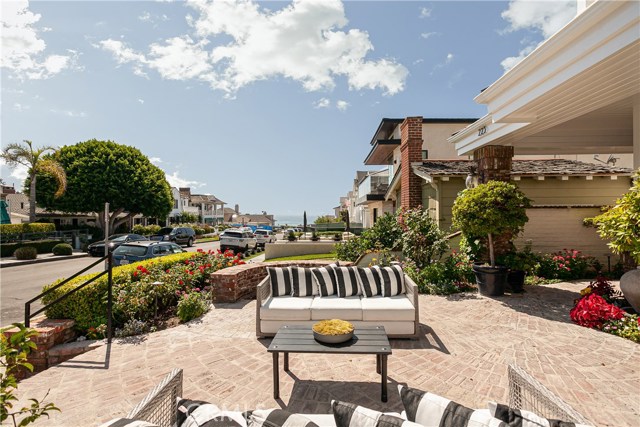 Photo of 223 Orchid Avenue, Corona del Mar, CA 92625