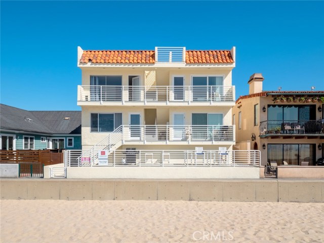 72 The Strand, Hermosa Beach, California 90254, 2 Bedrooms Bedrooms, ,1 BathroomBathrooms,Residential,Sold,The Strand,SB20169113