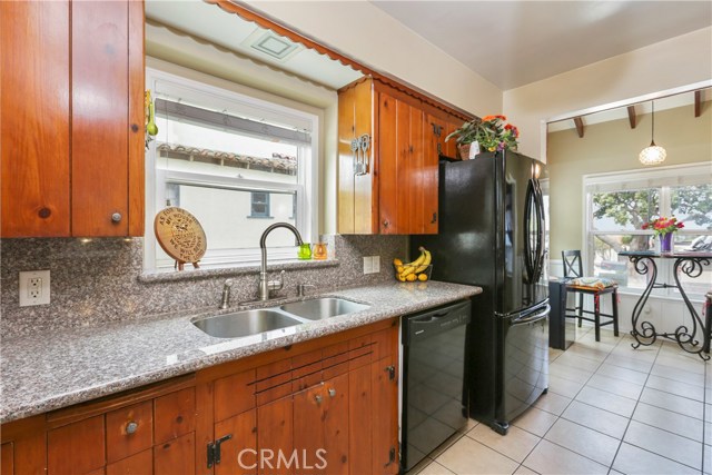 614 Gertruda Avenue, Redondo Beach, California 90277, 3 Bedrooms Bedrooms, ,2 BathroomsBathrooms,Residential,Sold,Gertruda,PV19100337