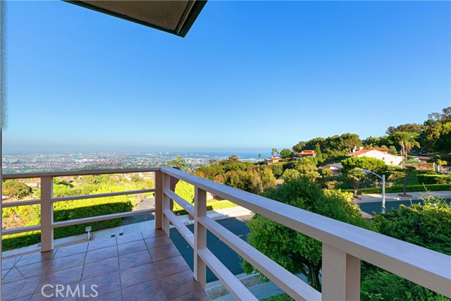 29865 Knoll View Drive, Rancho Palos Verdes, California 90275, 4 Bedrooms Bedrooms, ,3 BathroomsBathrooms,Residential,Sold,Knoll View,SB19205166