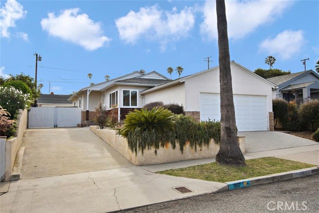 517 Blossom Lane, Redondo Beach, California 90278, 3 Bedrooms Bedrooms, ,1 BathroomBathrooms,Residential,Sold,Blossom,SB20134246