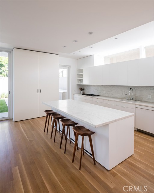 2912 Palm Avenue, Manhattan Beach, California 90266, 4 Bedrooms Bedrooms, ,2 BathroomsBathrooms,Residential,Sold,Palm,SB21015344