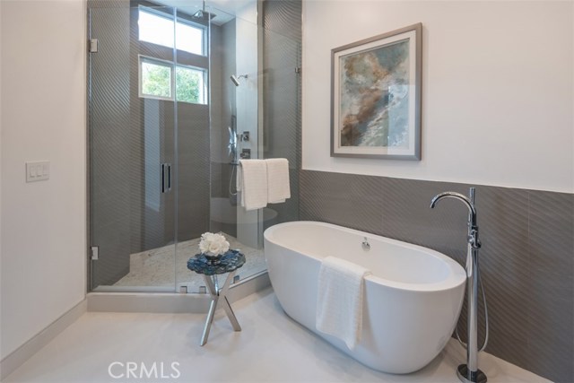 2415 Rockefeller Lane, Redondo Beach, California 90278, 4 Bedrooms Bedrooms, ,4 BathroomsBathrooms,Residential,Sold,Rockefeller,PV18200418