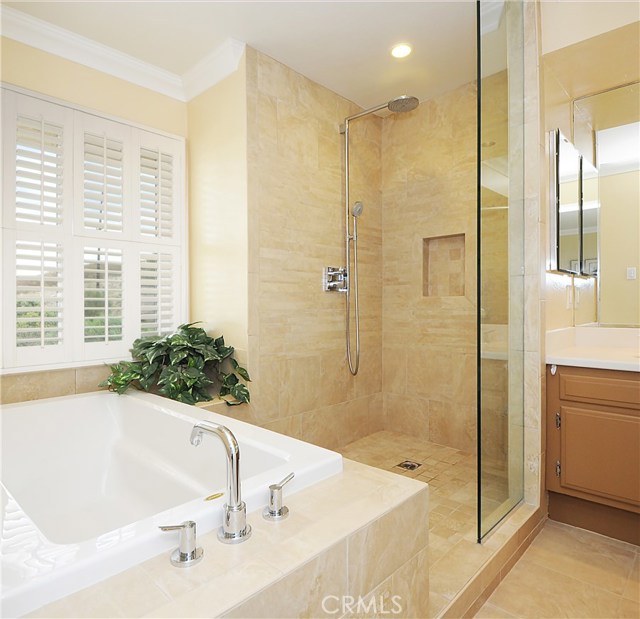 53 Aspen Way, Rolling Hills Estates, California 90274, 2 Bedrooms Bedrooms, ,1 BathroomBathrooms,Residential,Sold,Aspen,PV19150443