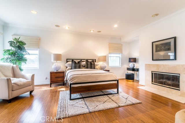 700 36th Street, Manhattan Beach, California 90266, 4 Bedrooms Bedrooms, ,3 BathroomsBathrooms,Residential,Sold,36th,SB19004820