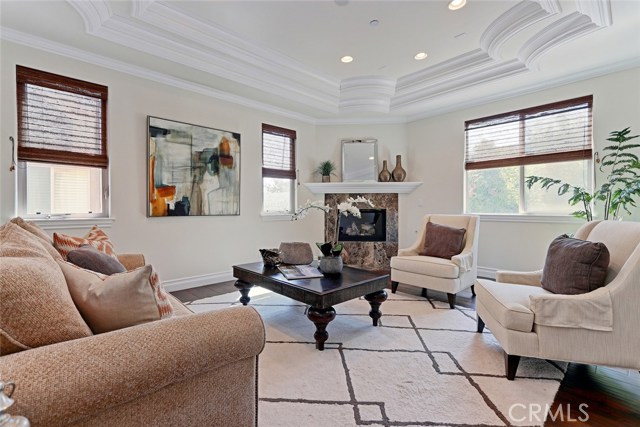 523 Lucia Avenue, Redondo Beach, California 90277, 4 Bedrooms Bedrooms, ,4 BathroomsBathrooms,Residential,Sold,Lucia,SB17150006