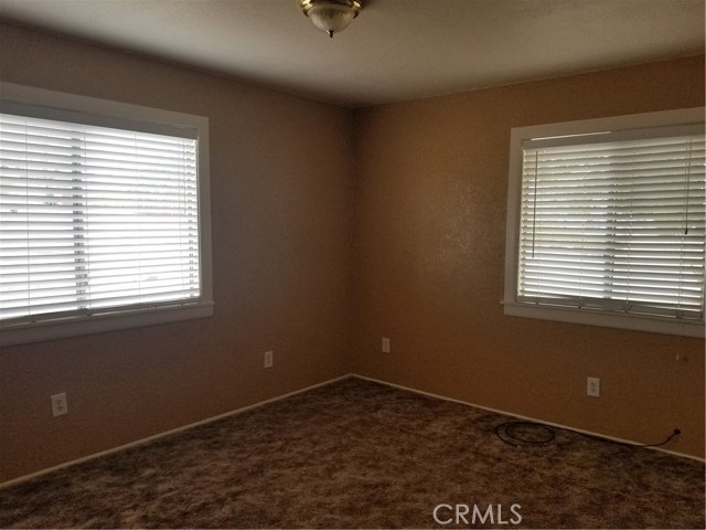 23889 Tocaloma Road,Apple Valley,CA 92307, USA