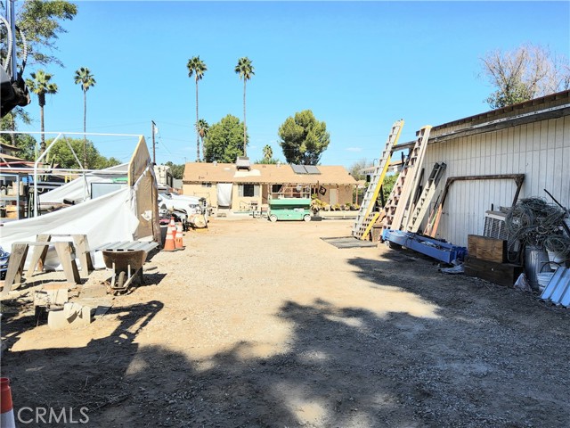 Property Photo 28