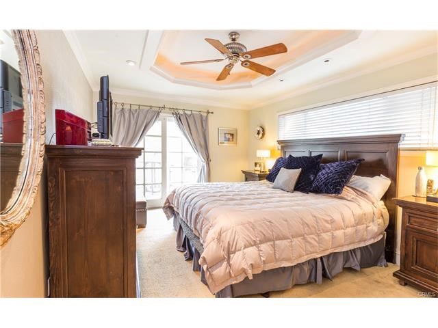 712 Poinsettia Avenue, Manhattan Beach, California 90266, 4 Bedrooms Bedrooms, ,2 BathroomsBathrooms,Residential,Sold,Poinsettia,SB17073173