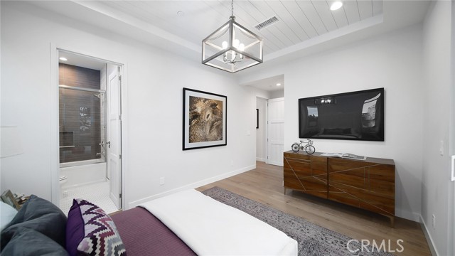 2010 Aviation Way, Redondo Beach, California 90278, 5 Bedrooms Bedrooms, ,5 BathroomsBathrooms,Residential,Sold,Aviation,PV21055057