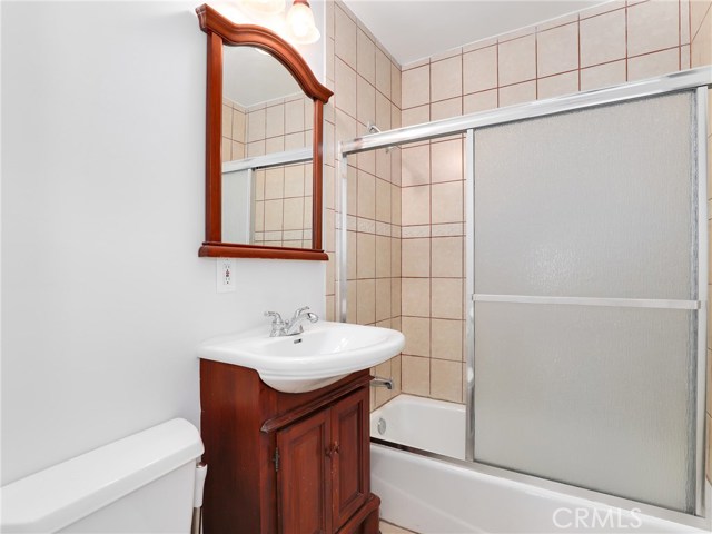 3 Bed Home for Sale in Encino, California