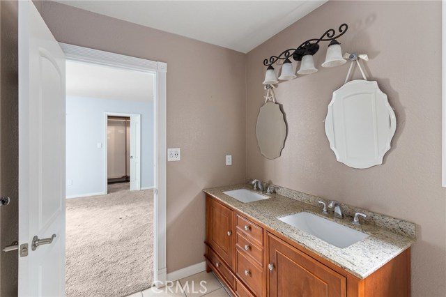 1726 Speyer Lane, Redondo Beach, California 90278, 3 Bedrooms Bedrooms, ,2 BathroomsBathrooms,Residential,Sold,Speyer,SB20058178
