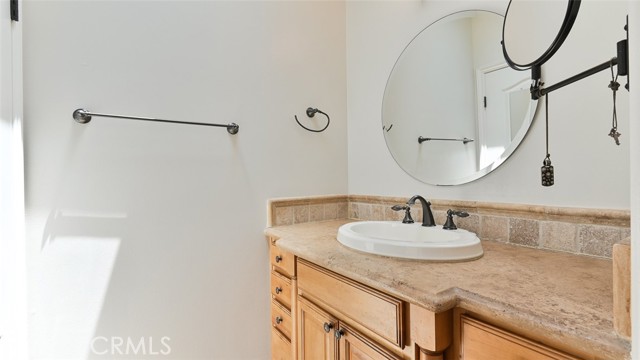 2002 Bataan Road, Redondo Beach, California 90278, 5 Bedrooms Bedrooms, ,3 BathroomsBathrooms,Residential,Sold,Bataan,CV21108513