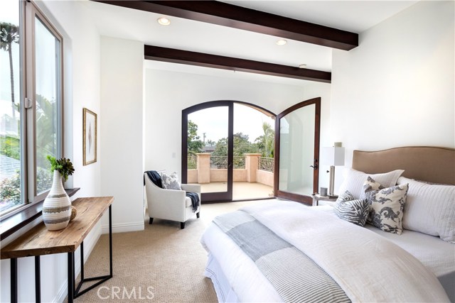 414 Maria Avenue, Redondo Beach, California 90277, 5 Bedrooms Bedrooms, ,4 BathroomsBathrooms,Residential,Sold,Maria,SB19086288