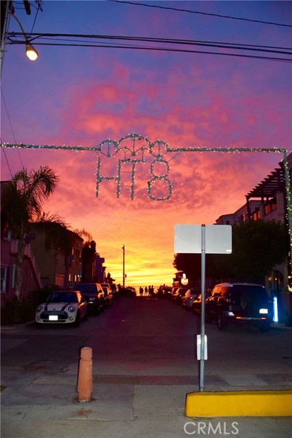 317 8th Street, Manhattan Beach, California 90266, 3 Bedrooms Bedrooms, ,3 BathroomsBathrooms,Residential,Sold,8th,SB20230054