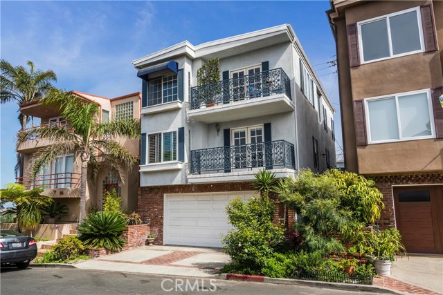 472 28th, Manhattan Beach, California 90266, 4 Bedrooms Bedrooms, ,3 BathroomsBathrooms,Residential,Sold,28th,PV17142351