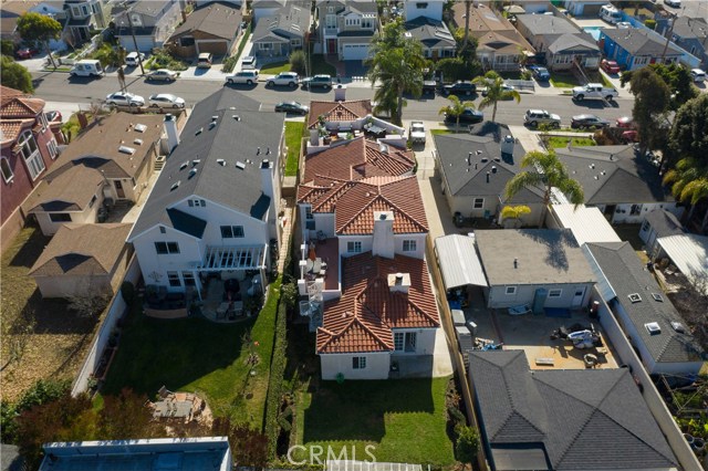 1021 Avenue D, Redondo Beach, California 90277, 4 Bedrooms Bedrooms, ,2 BathroomsBathrooms,Residential,Sold,Avenue D,SB21005310