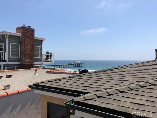 1313 Ocean aka 1312 The Strand, Manhattan Beach, California 90266, 5 Bedrooms Bedrooms, ,4 BathroomsBathrooms,Residential,Sold,Ocean aka 1312 The Strand,SB18172491