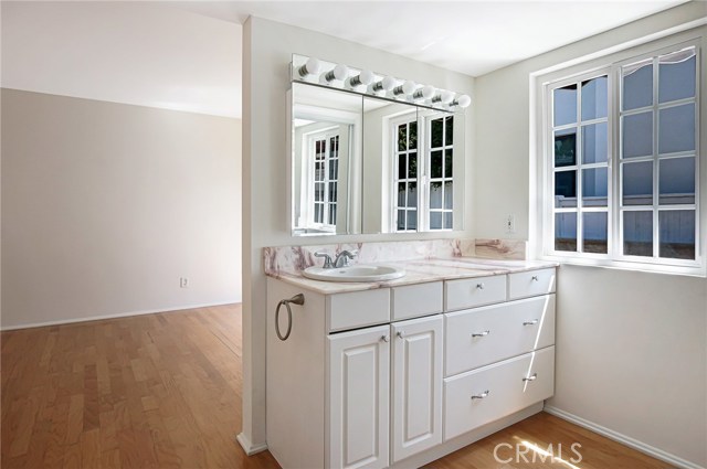 2414 Robinson Street, Redondo Beach, California 90278, 5 Bedrooms Bedrooms, ,1 BathroomBathrooms,Residential,Sold,Robinson,SB20153648