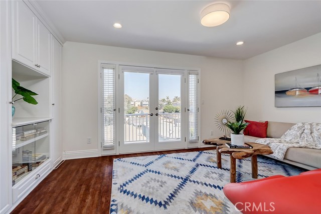 1705 Van Horne Lane, Redondo Beach, California 90278, 3 Bedrooms Bedrooms, ,1 BathroomBathrooms,Residential,Sold,Van Horne,SB20201829