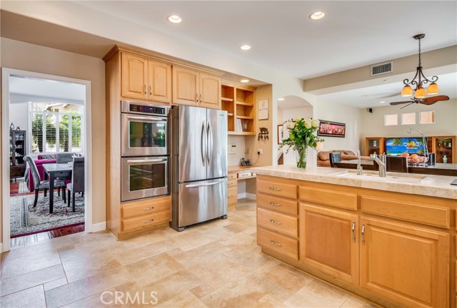 2400 Harriman Lane, Redondo Beach, California 90278, 4 Bedrooms Bedrooms, ,2 BathroomsBathrooms,Residential,Sold,Harriman,SB18170065