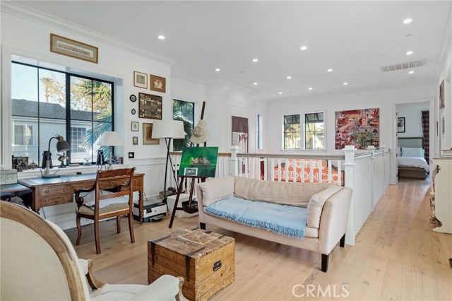 1405 Oak Avenue, Manhattan Beach, California 90266, 4 Bedrooms Bedrooms, ,4 BathroomsBathrooms,Residential,Sold,Oak,SB20231748