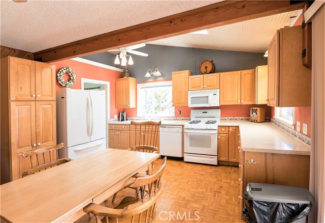 1142 23rd Street, Manhattan Beach, California 90266, 3 Bedrooms Bedrooms, ,1 BathroomBathrooms,Residential,Sold,23rd,SB18096714