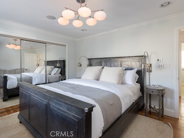 410 31st Street, Manhattan Beach, California 90266, 3 Bedrooms Bedrooms, ,2 BathroomsBathrooms,Residential,Sold,31st,SB20024556