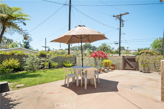 700 Rita Street, Redondo Beach, California 90277, 2 Bedrooms Bedrooms, ,2 BathroomsBathrooms,Residential,Sold,Rita,SB21110960