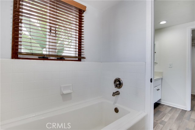 821 Cypress Avenue, Hermosa Beach, California 90254, 5 Bedrooms Bedrooms, ,4 BathroomsBathrooms,Residential,Sold,Cypress,SB20119833