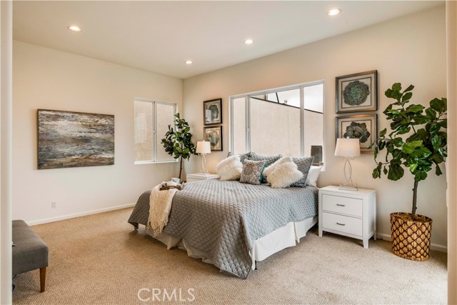 3805 Crest Drive, Manhattan Beach, California 90266, 3 Bedrooms Bedrooms, ,3 BathroomsBathrooms,Residential,Sold,Crest,SB19150131