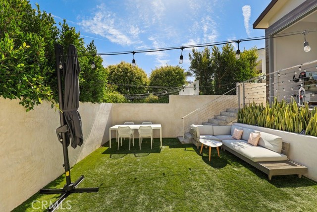 720 Rosecrans Avenue, Manhattan Beach, California 90266, 4 Bedrooms Bedrooms, ,3 BathroomsBathrooms,Residential,Sold,Rosecrans,PW21110961