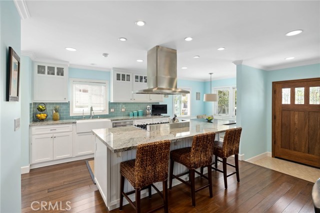 804 Juanita Avenue, Redondo Beach, California 90277, 4 Bedrooms Bedrooms, ,3 BathroomsBathrooms,Residential,Sold,Juanita,SB20123579